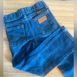 Boys wranglers cowboy cut. Size 5